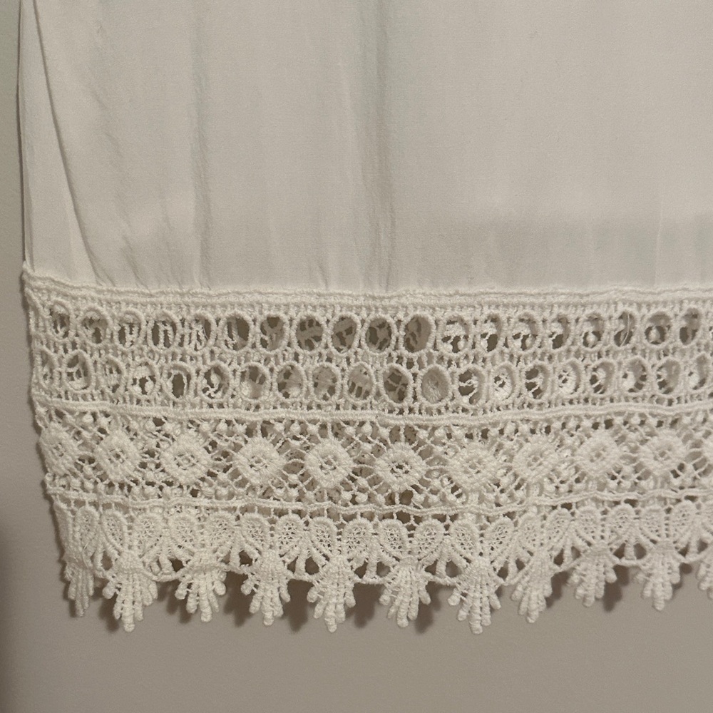 White Crop Women’s Top - Picture 4 of 6